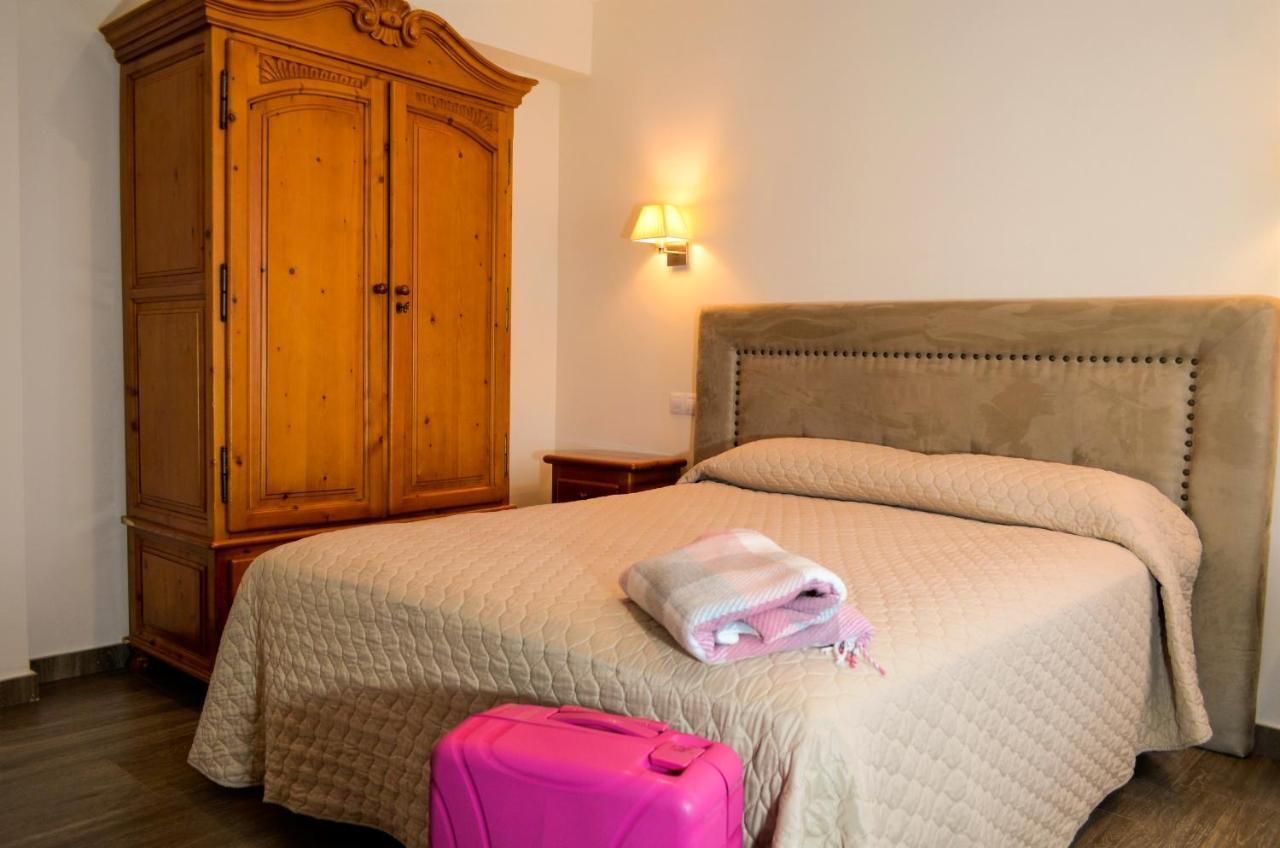 Hotel Suiza 브론찰레스 외부 사진