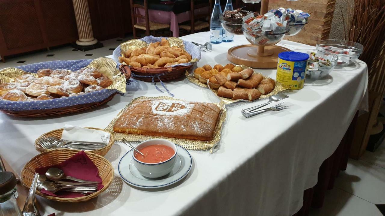Hotel Suiza 브론찰레스 외부 사진